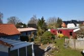 Individueller Wohnstil garantiert, Kreativität gefragt! - Blick in den Garten